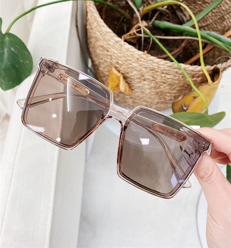 Trendy Vintage Square Oversized Sunglasses