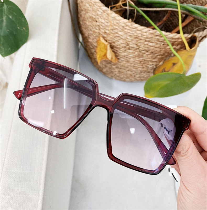 Trendy Vintage Square Oversized Sunglasses