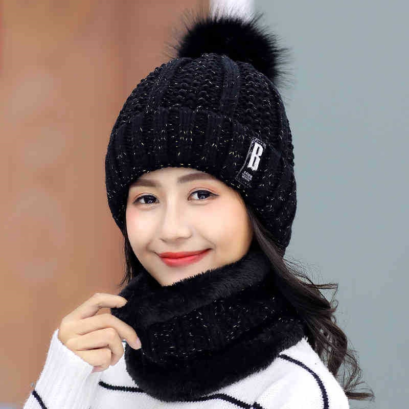 Knitted Beanie & Scarf Set