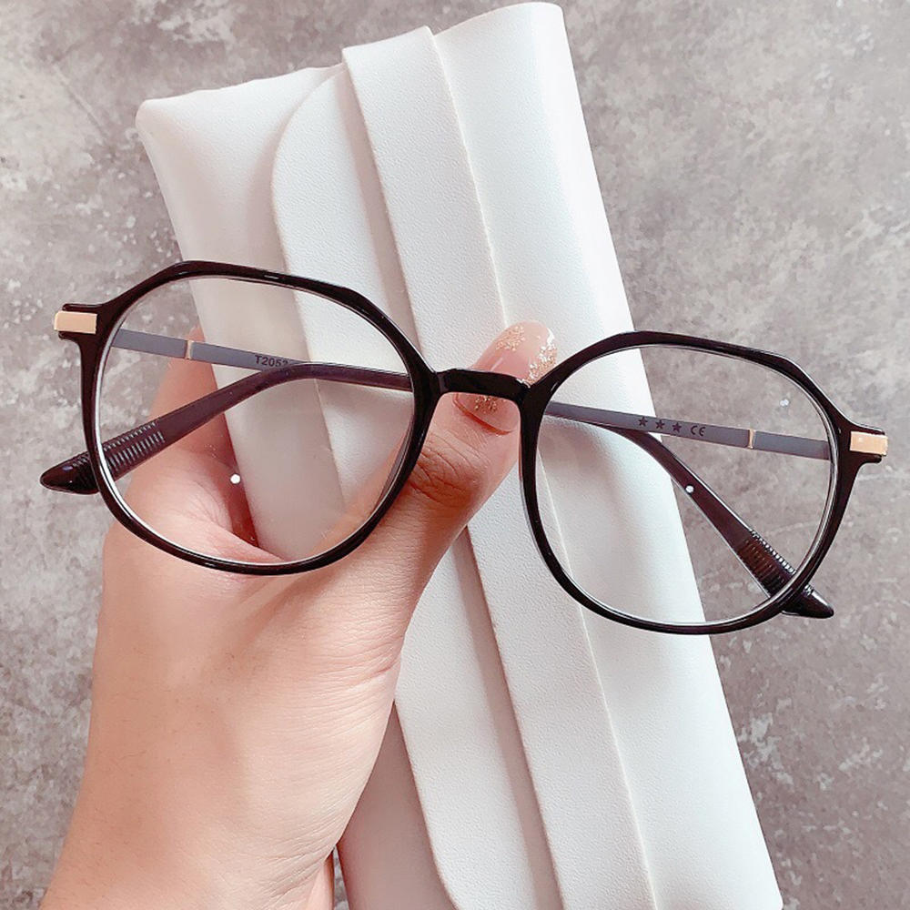 Trendy Decorative Glasses